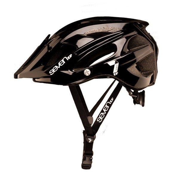 7IDP M4 HELMET GLOSS BLACK/WHITE L/XL - Bike technics
