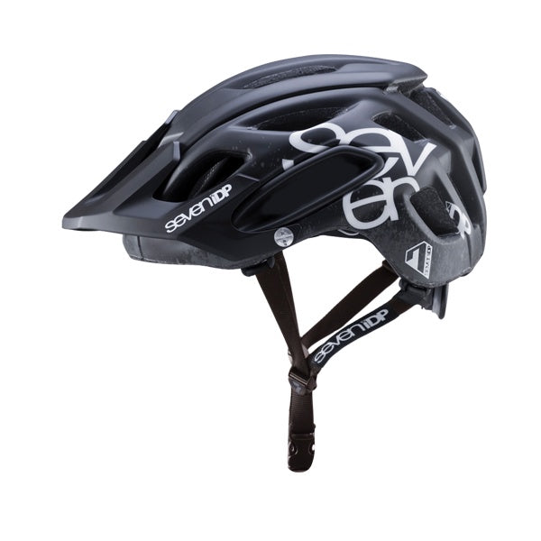 7iDP Helmet M2 Gradient BLACK/WHITE M/L